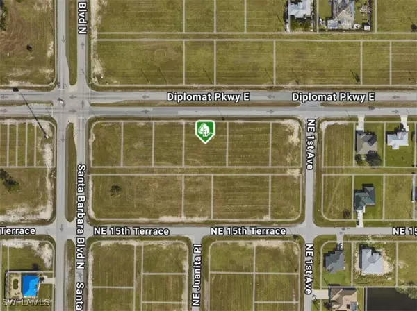 16 Diplomat Pkwy E, Cape Coral, FL 33909