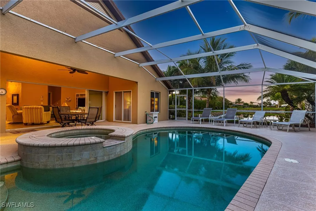 Naples, FL 34113-3003,8476 INDIAN WELLS WAY