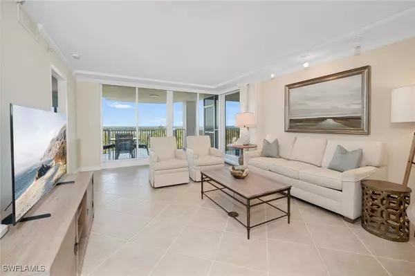 Naples, FL 34108,6849 Grenadier BLVD #505