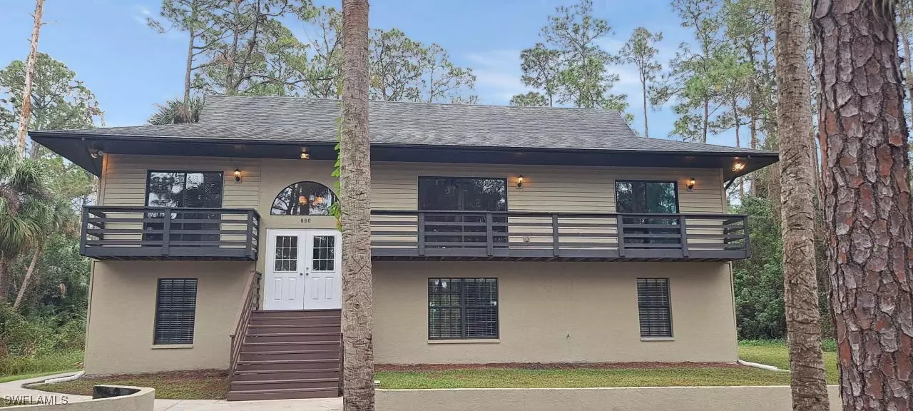 880 Wilson BLVD N, Naples, FL 34120