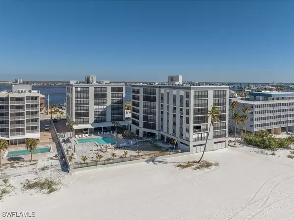 Fort Myers Beach, FL 33931,392 Estero BLVD #207