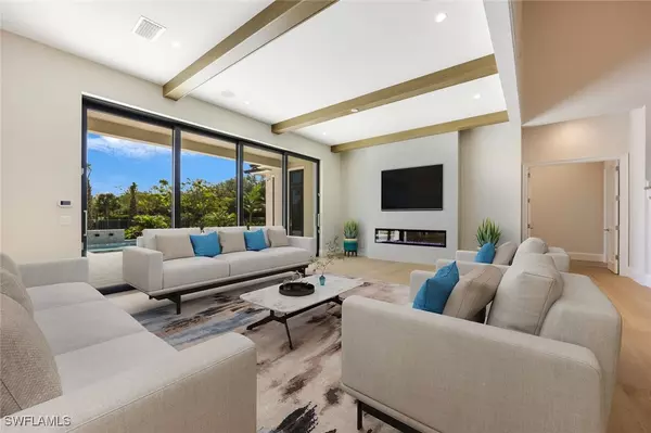 Naples, FL 34110,16728 Enclave CIR