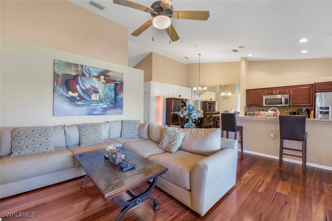 Estero, FL 33928,21301 Lancaster RUN #827