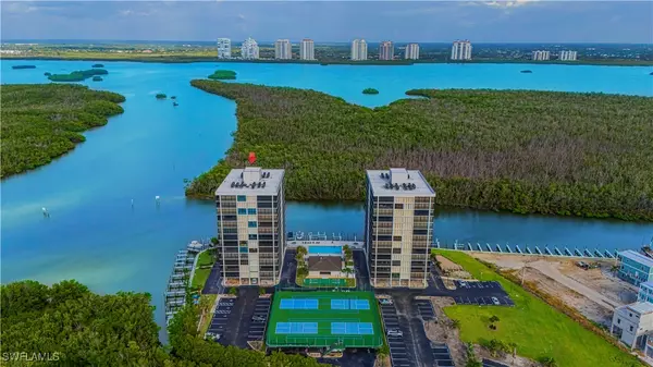 Bonita Springs, FL 34134,26225 Hickory BLVD #5D