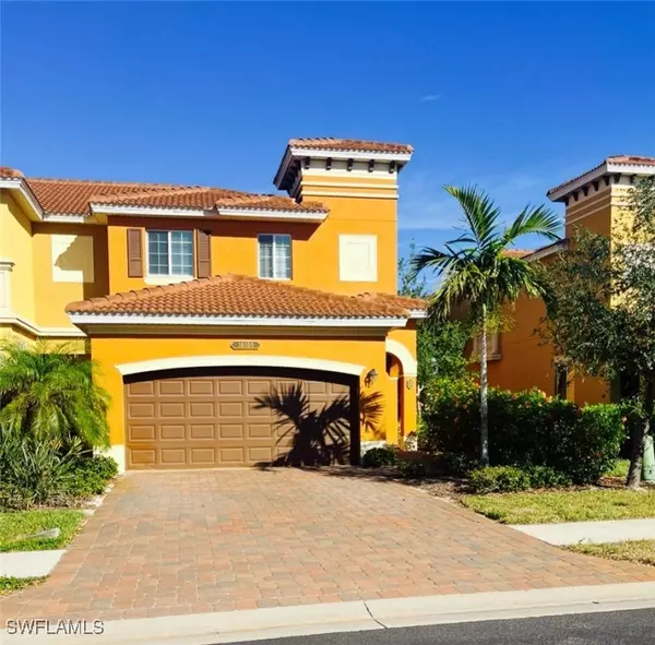10100 Tin Maple DR #15, Estero, FL 33928