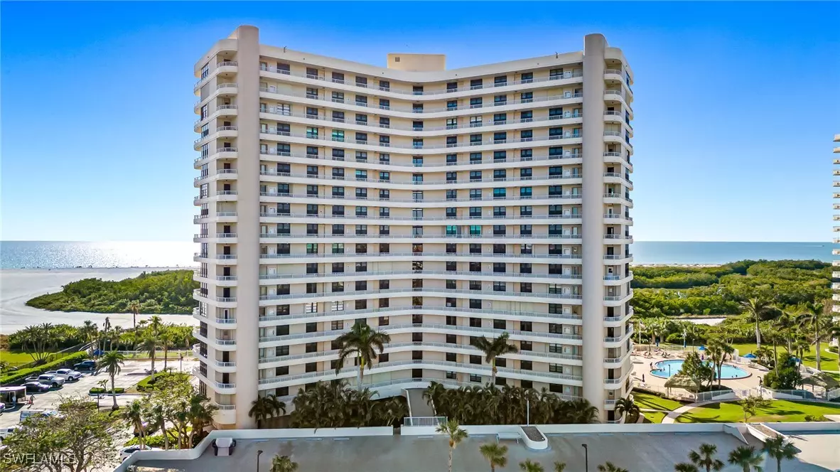 Marco Island, FL 34145,380 Seaview CT #207