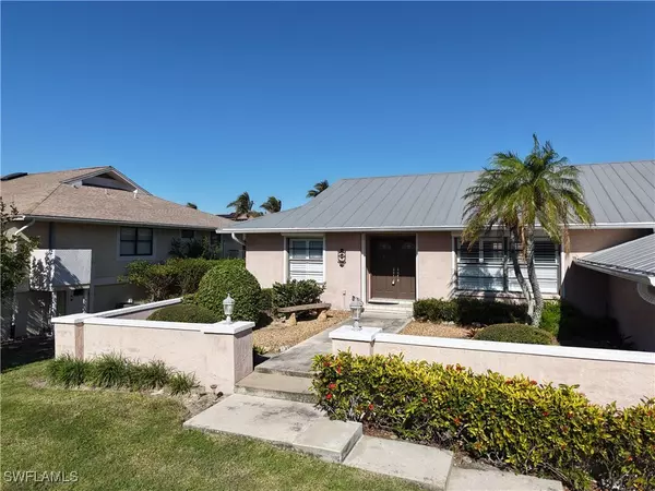 Naples, FL 34108,327 Conners AVE