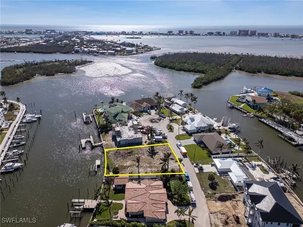 18547 Cutlass DR, Fort Myers Beach, FL 33931