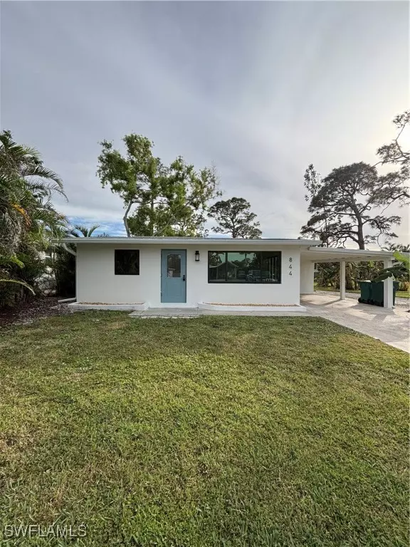 844 100th AVE N, Naples, FL 34108