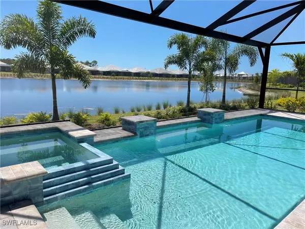 6282 Indies AVE, Naples, FL 34113