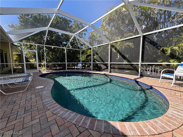 1978 Roseate LN, Sanibel, FL 33957