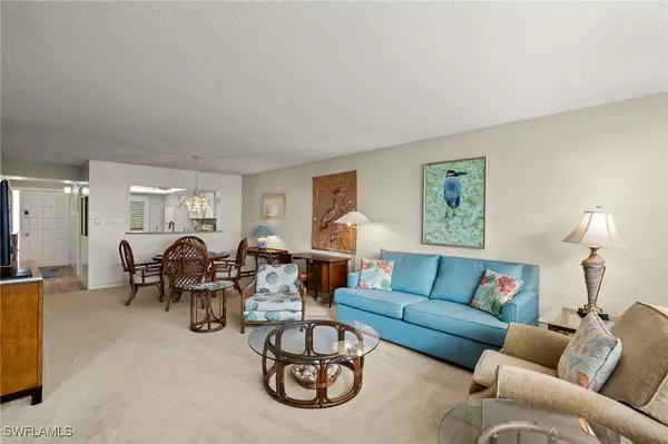 Sanibel, FL 33957,979 E Gulf DR #142