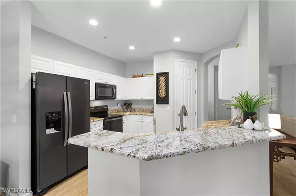 Fort Myers, FL 33908,17498 Old Harmony DR #102