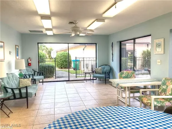 3923 SE 11th AVE #304, Cape Coral, FL 33904