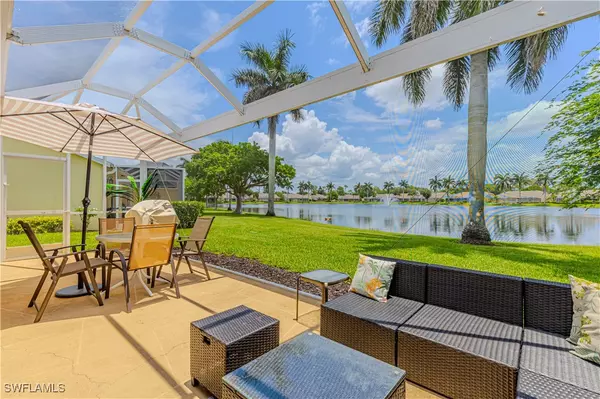 5595 Greenwood CIR #92, Naples, FL 34112