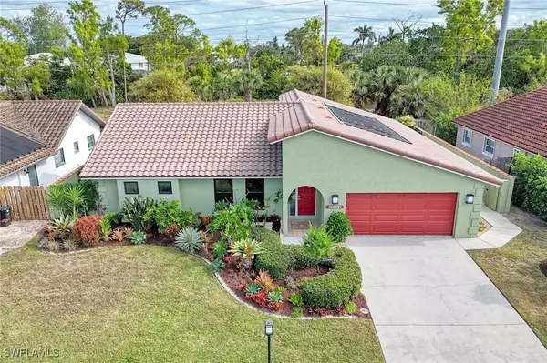 27481 Pelican Ridge CIR, Bonita Springs, FL 34135