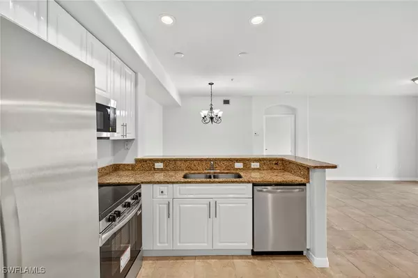 Fort Myers, FL 33966,13150 Bella Casa CIR #2193