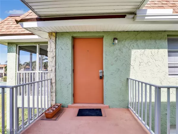Naples, FL 34103,1400 Pompei LN #52