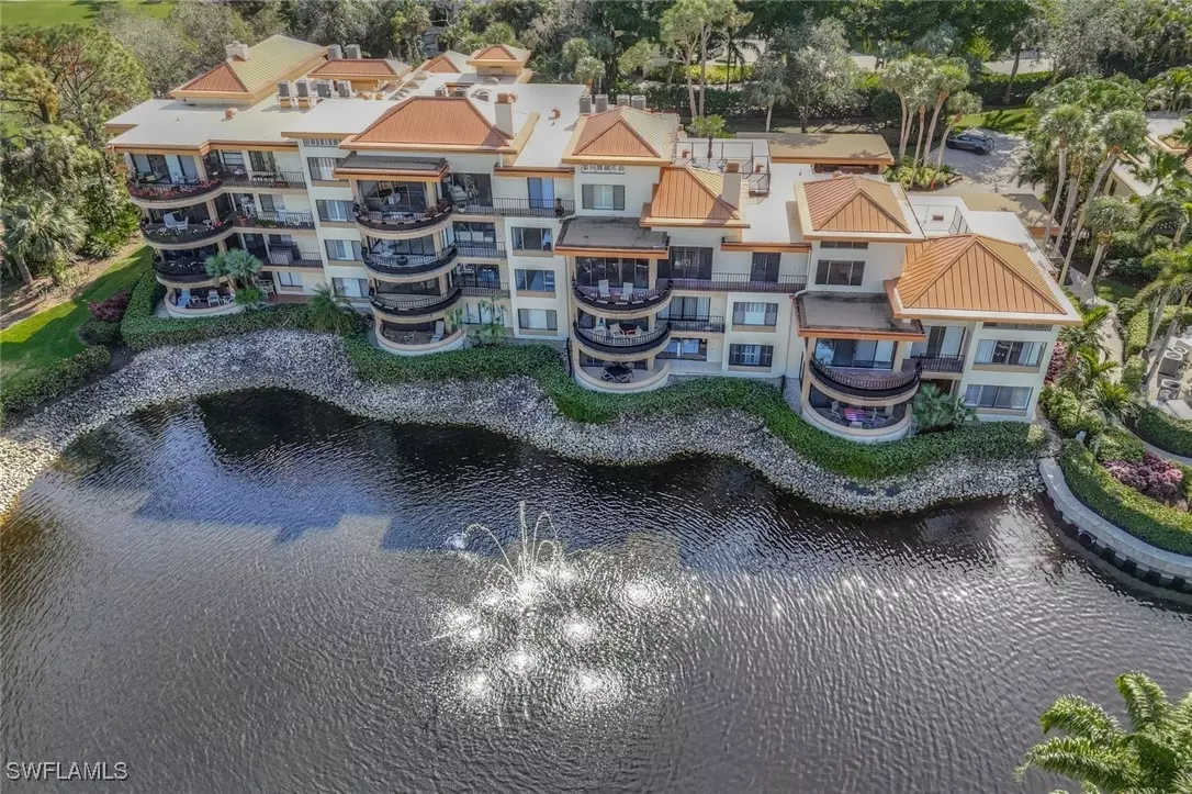 Naples, FL 34108,6710 Pelican Bay BLVD #412
