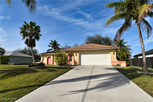 Cape Coral, FL 33990,822 SE 5th CT