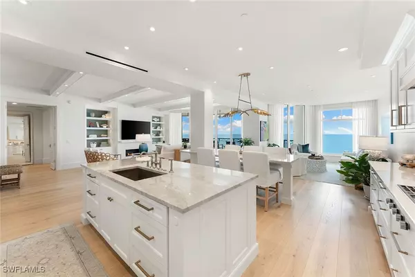 940 Cape Marco DR #1205,  Marco Island,  FL 34145