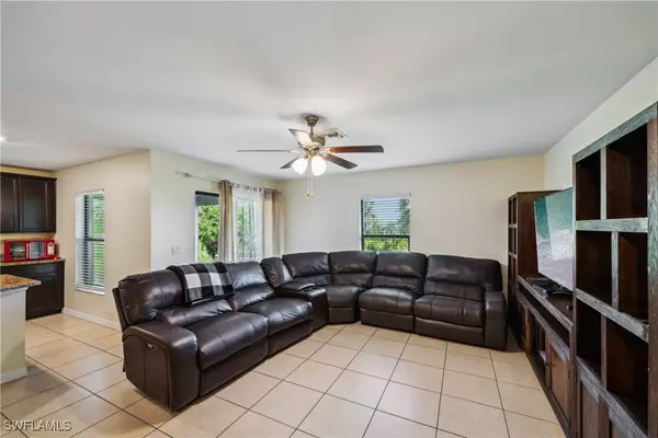 Fort Myers, FL 33913,811 Lystra AVE