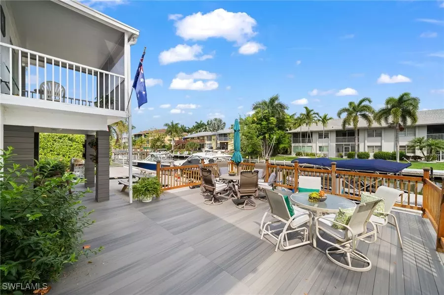 1605 Chesapeake AVE #3, Naples, FL 34102