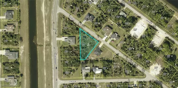 2715 Rena LN, Lehigh Acres, FL 33971