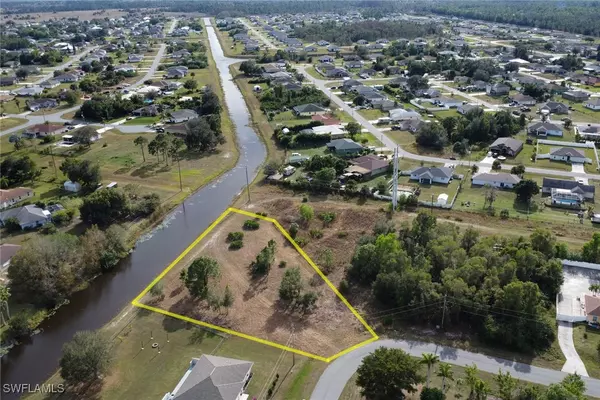 Fort Myers, FL 33913,145 Zenith CIR