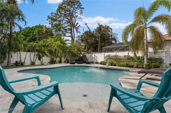 534 97th AVE N, Naples, FL 34108