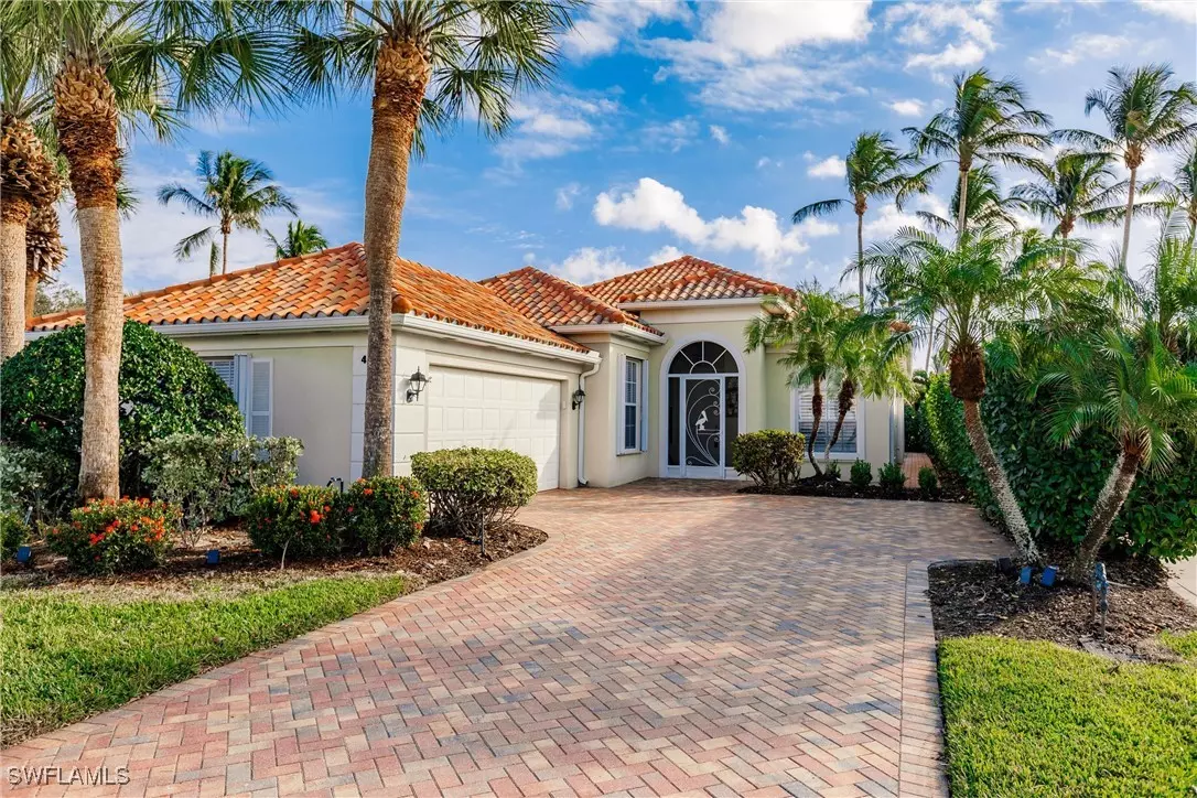 Naples, FL 34109,4352 Montalvo CT