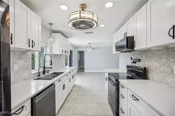 North Fort Myers, FL 33917,1832 Flamingo DR