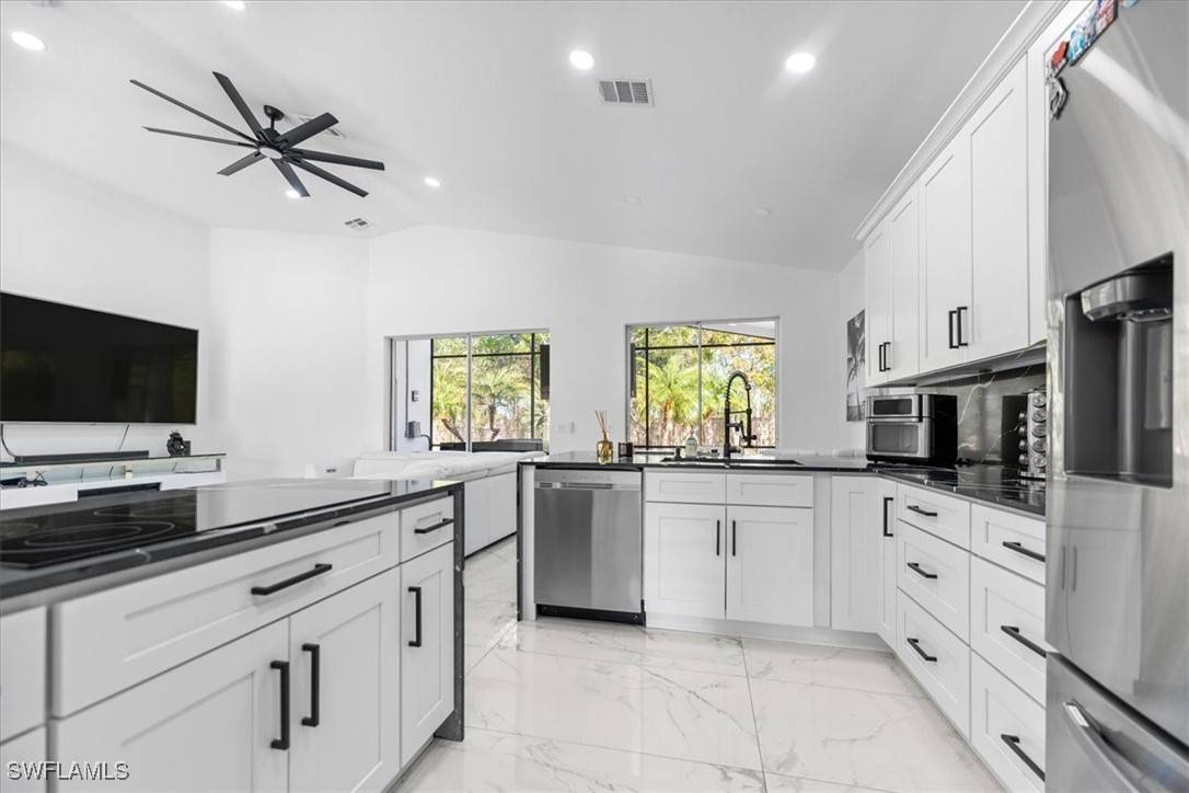 Naples, FL 34104,239 Glen Eagle CIR