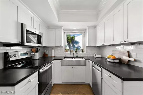 Naples, FL 34113,27 Watercolor Way #27