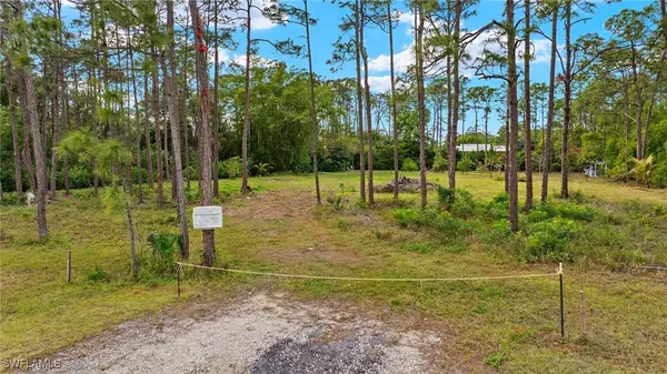Bonita Springs, FL 34135,24476 Claire ST