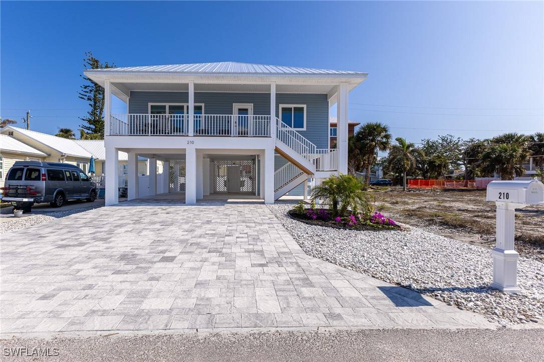 210 Pearl ST, Fort Myers Beach, FL 33931