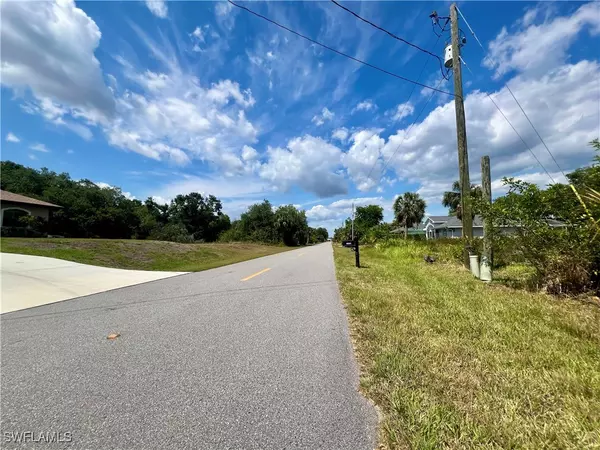 Port Charlotte, FL 33953,1260 Eppinger DR