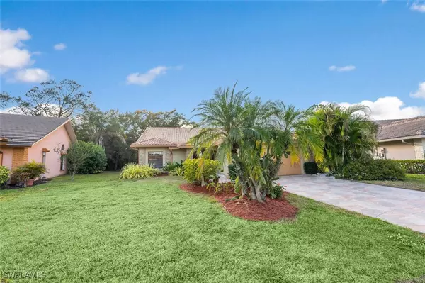 Naples, FL 34104,241 Saint James WAY