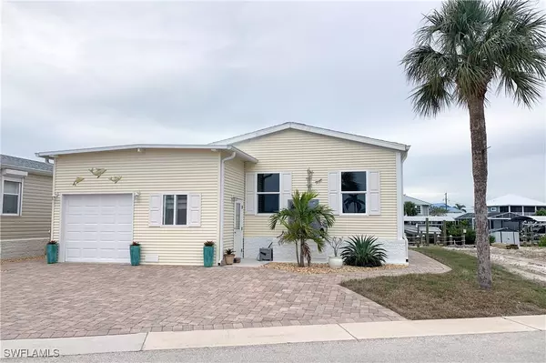 Fort Myers Beach, FL 33931,11580 Dogwood LN