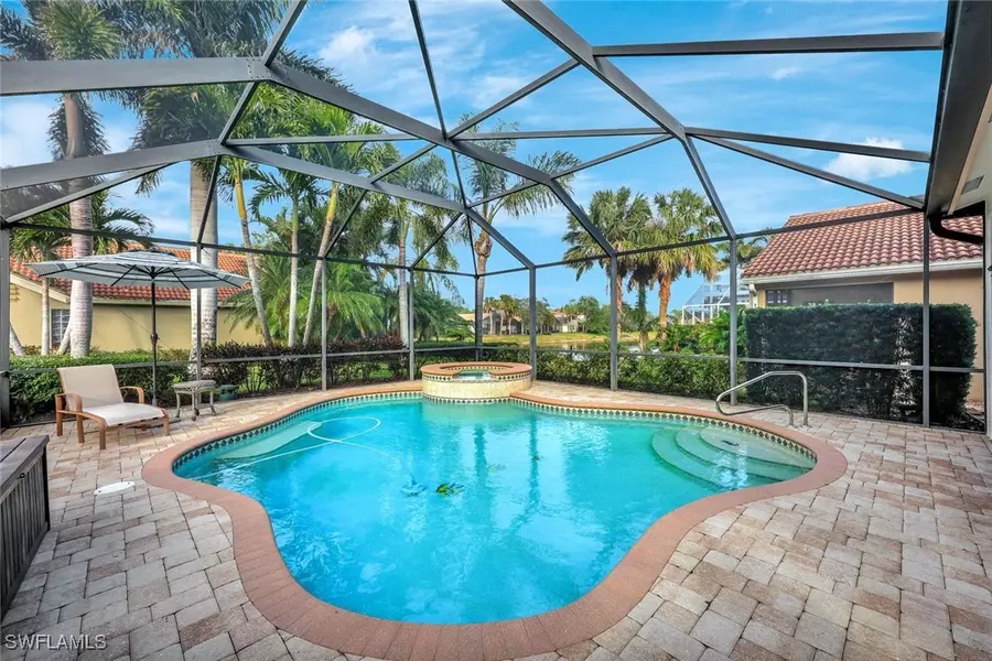 1614 Triangle Palm TER, Naples, FL 34119
