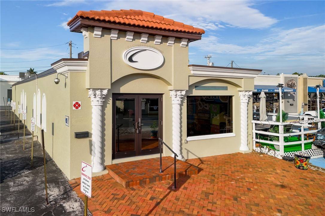 1213 SE 47th TER, Cape Coral, FL 33904