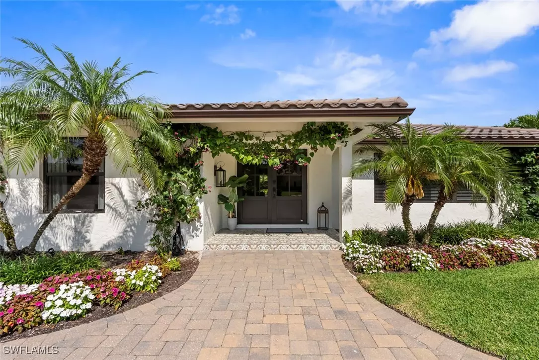 Naples, FL 34103,4222 Crayton RD