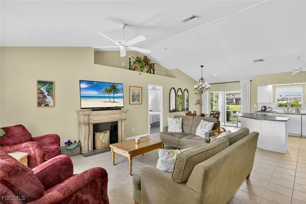 Cape Coral, FL 33914,2526 SW 10th AVE