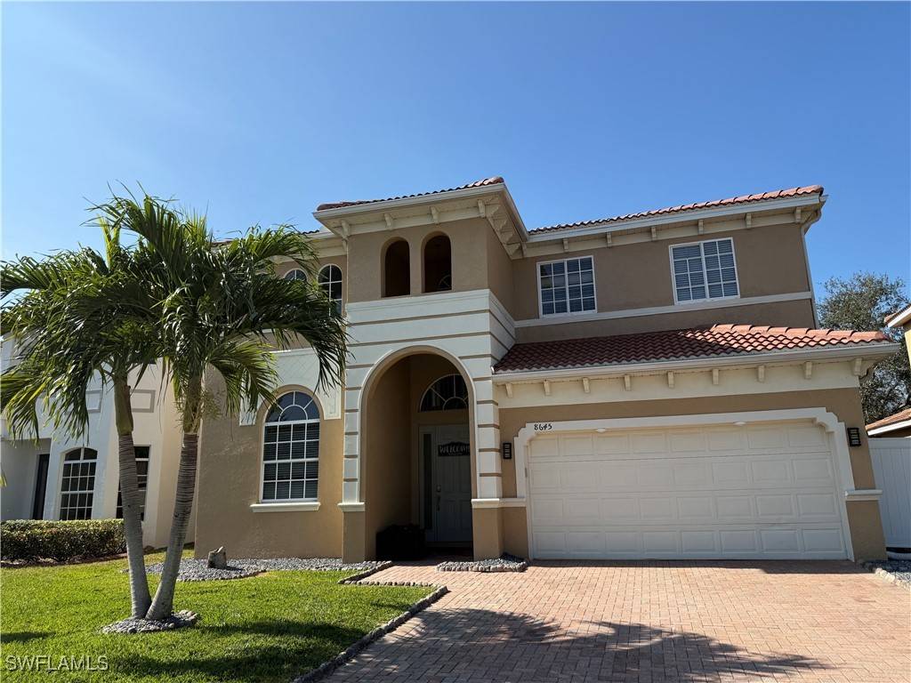 8645 Pegasus DR, Lehigh Acres, FL 33971
