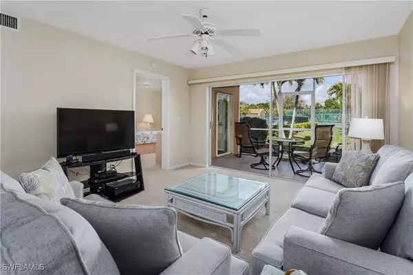 Naples, FL 34112,1850 W Crown Pointe BLVD #A103