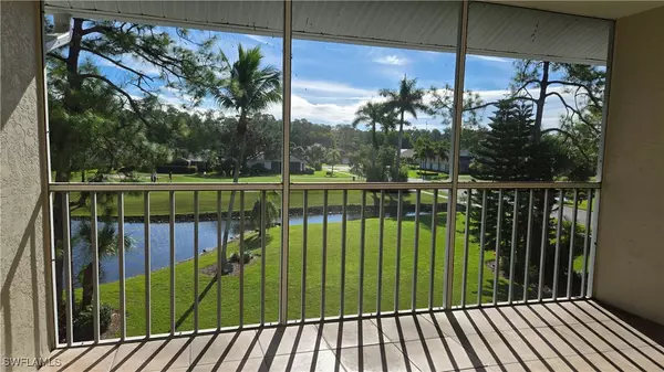 Naples, FL 34112,5985 Bloomfield CIR #D307