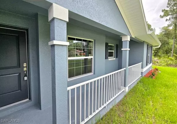 3102 E 2nd ST, Lehigh Acres, FL 33936