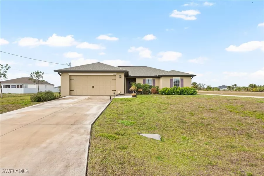 4060 NW 36th AVE, Cape Coral, FL 33993