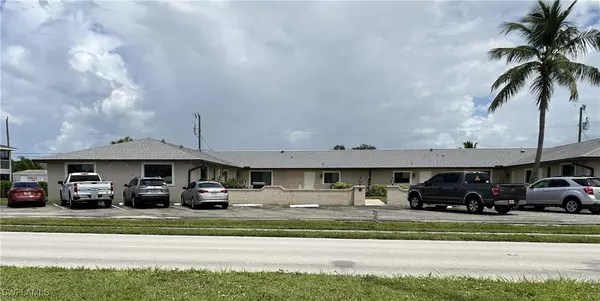 3715 Country Club BLVD #C, Cape Coral, FL 33904