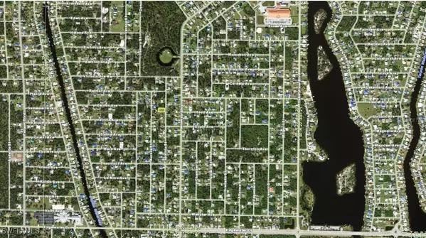 Port Charlotte, FL 33948,328 Capatola ST